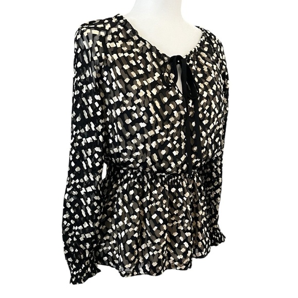THEORY Size Small Silk Blend Black Cream Burnout Print Long Sleeve Boho Top - Picture 4 of 15